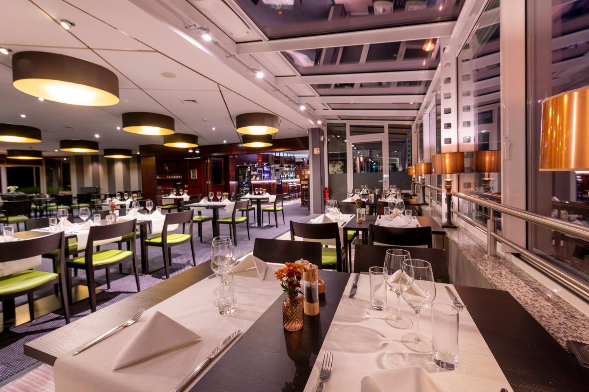 L'Hotel Et Restaurant Du Golf De Clervaux Eselborn Kültér fotó